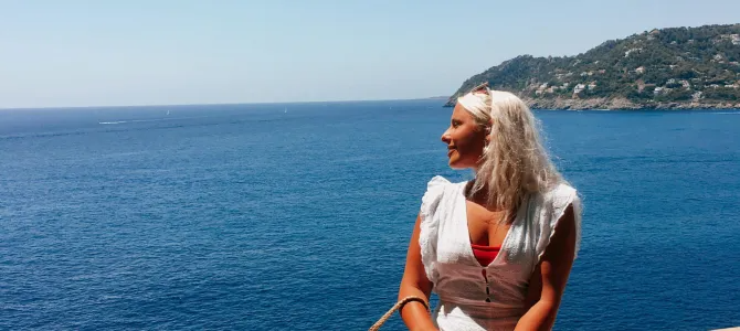 Soaking Up the Sun on the Shores of Palma de Mallorca