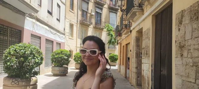 Exploring Ancient Streets and Sunny Shores – Cultural Exchange in Spain